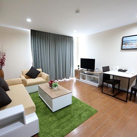 BBG Seaside Luxurious Service Apartment Bangsaen Extérieur photo