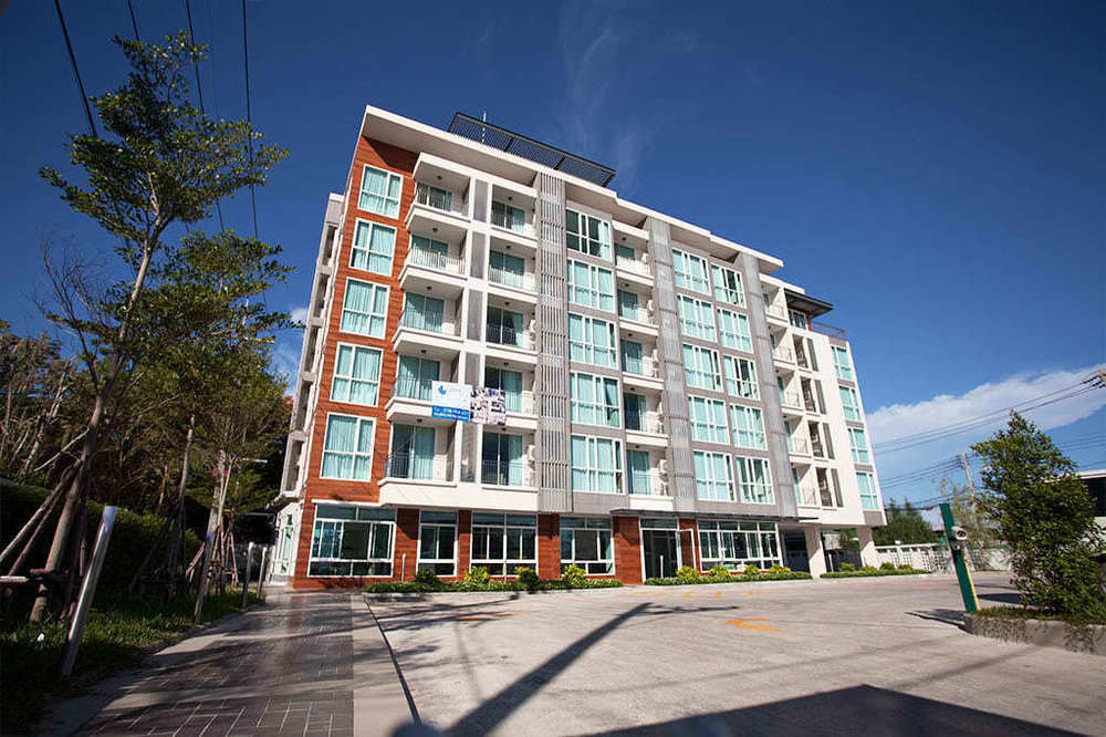 BBG Seaside Luxurious Service Apartment Bangsaen Extérieur photo