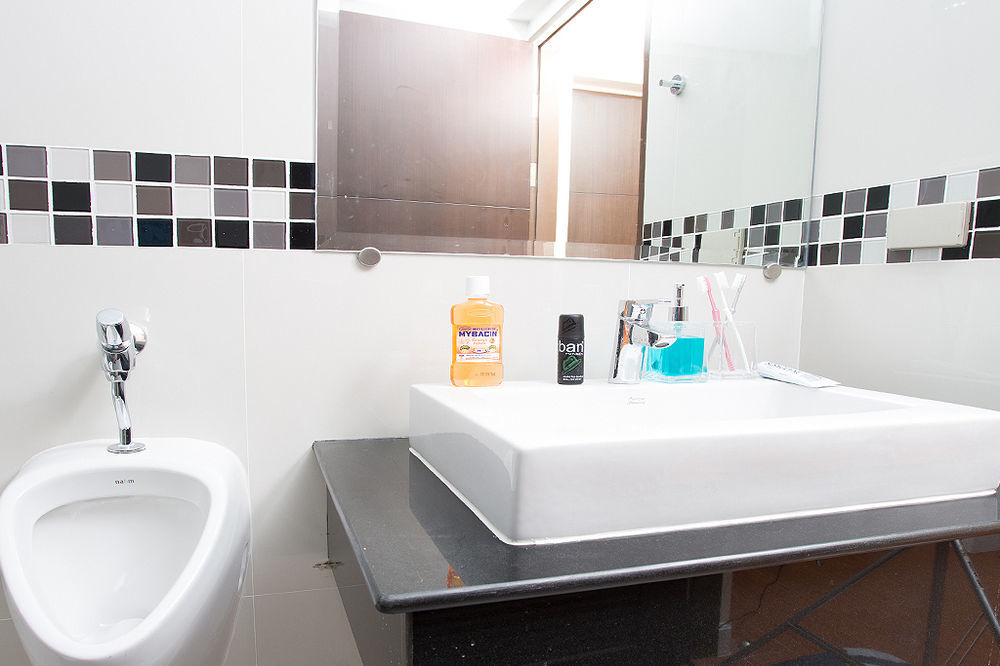 BBG Seaside Luxurious Service Apartment Bangsaen Extérieur photo