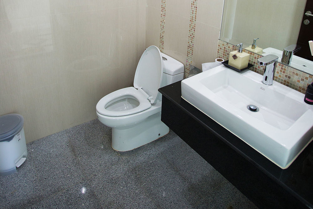 BBG Seaside Luxurious Service Apartment Bangsaen Extérieur photo
